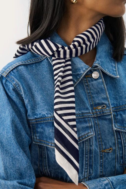 Phi scarf, Dark Navy Stripe