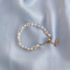 Flower pearl bracelet