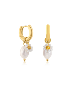 Flower pearl earrings