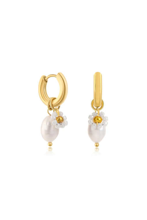 Flower pearl earrings