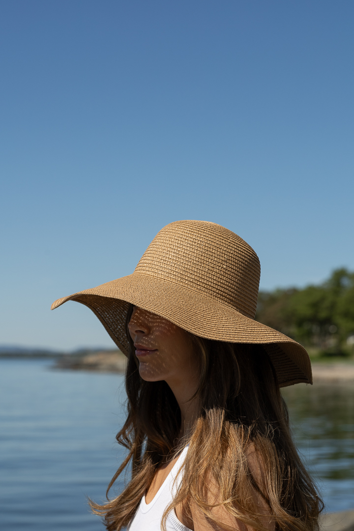 Day Icon Straw Hat - Crockery