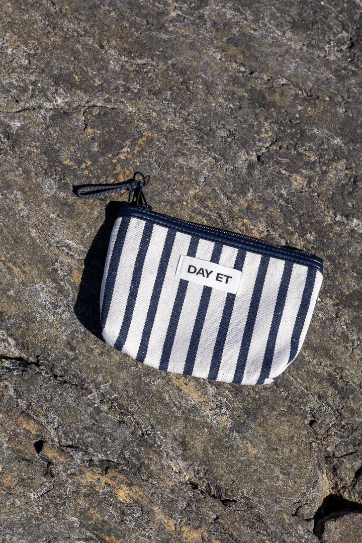Day Gweneth J Beachy Mini - Navy
