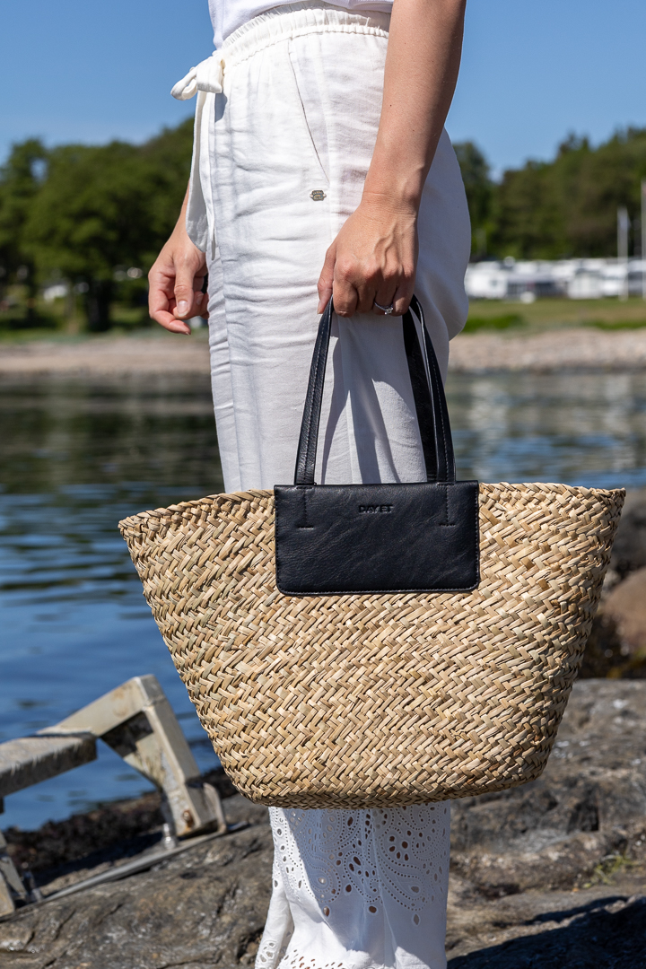 Day Refined Straw Basket - Beige