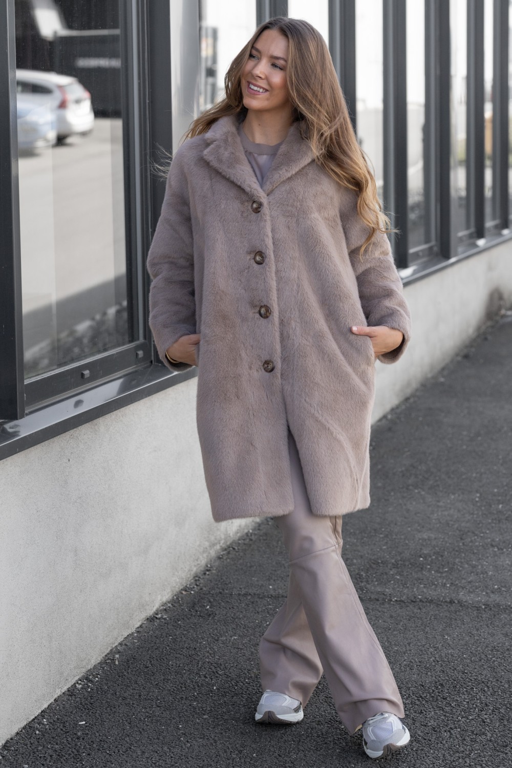 Mariell kåpe - Nougat