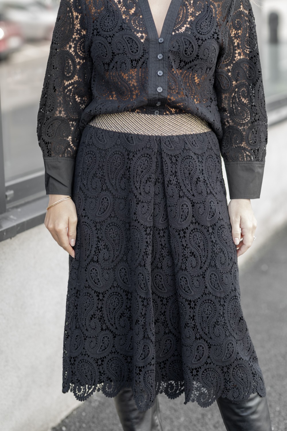 Emelie, midi lace skirt - Black