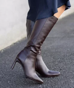 Wolcot - Dark brown