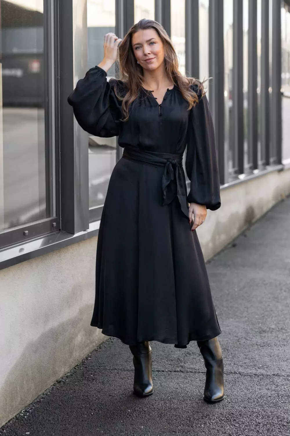 Svalia Dress - Black