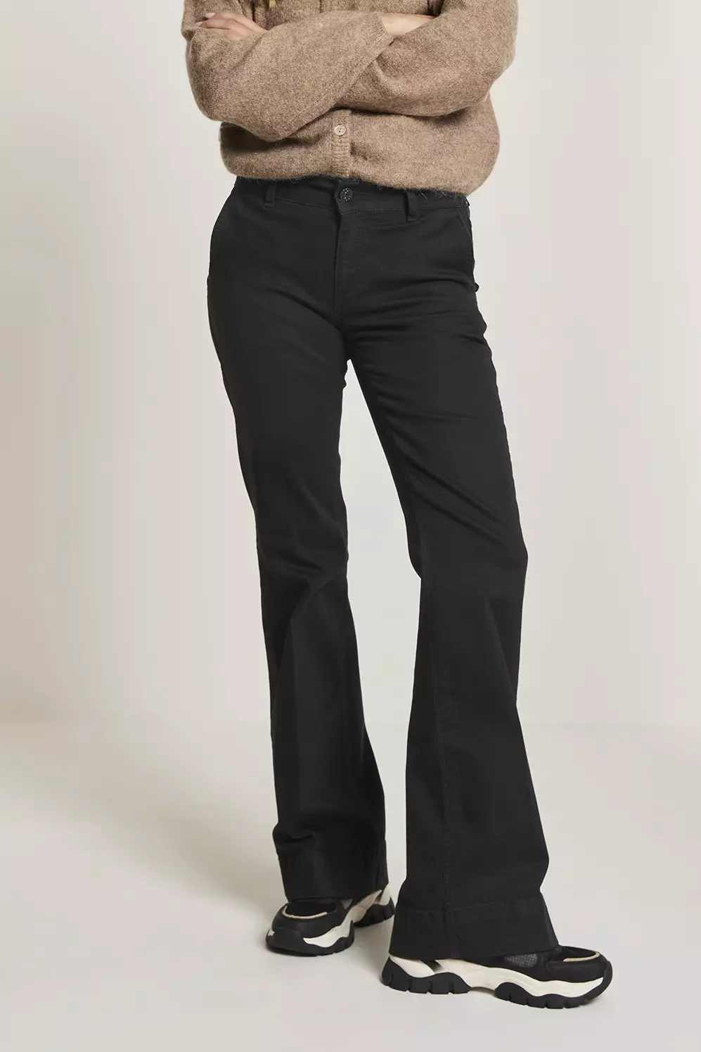 Noor - Black denim