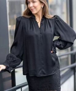 Pelle Shirt - Black
