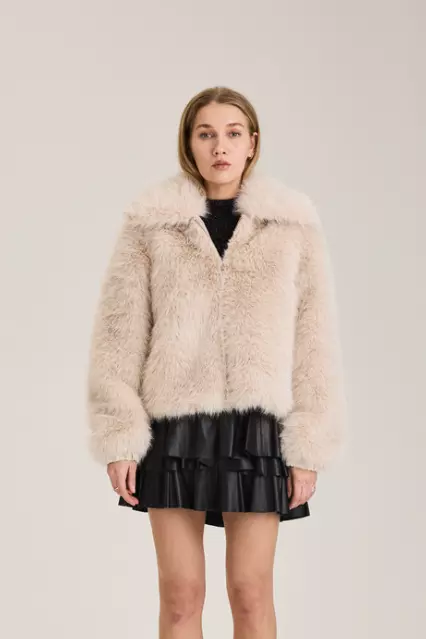 Alaska Faux fur jacket - Beige