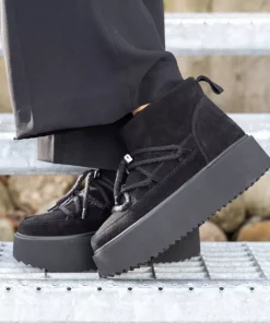 Inuikii Classic low platform - Black