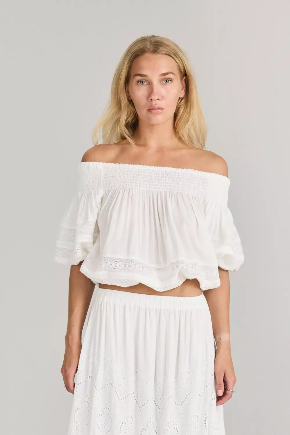 Lita offshoulder - White