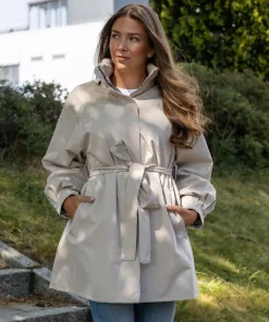 Rossby Coat - Sand