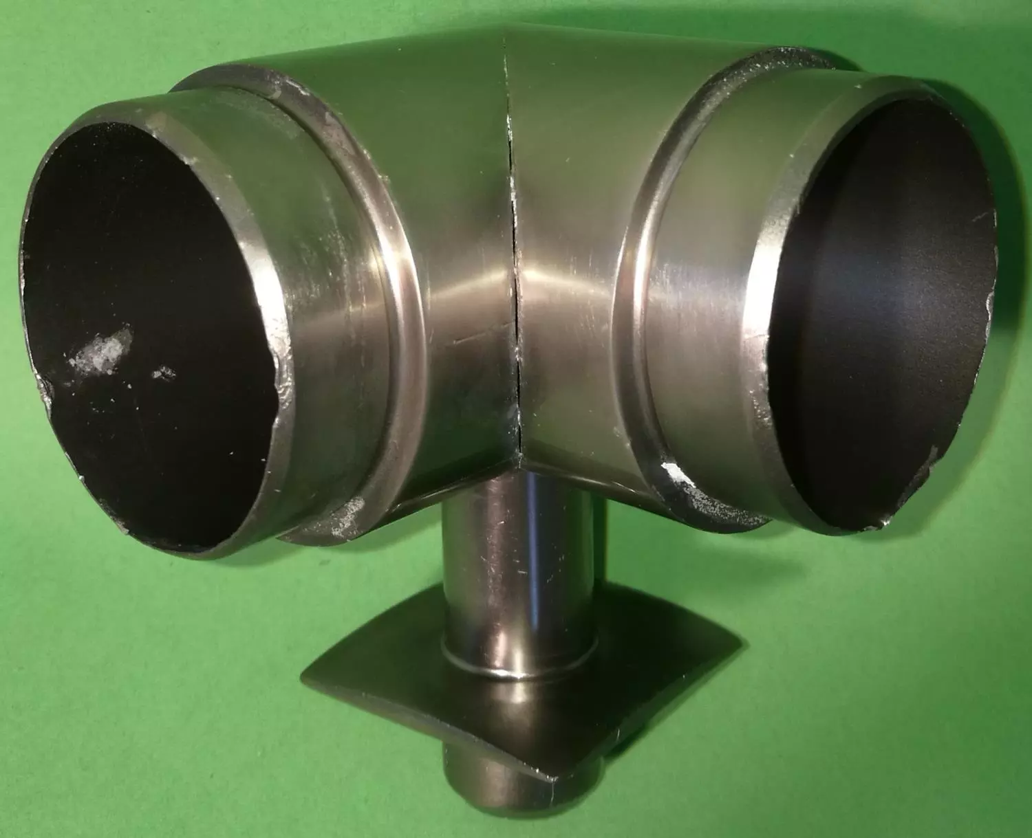 Håndrekke hjørnebeslag for hjørnestolpe 90 grader 50mm stk