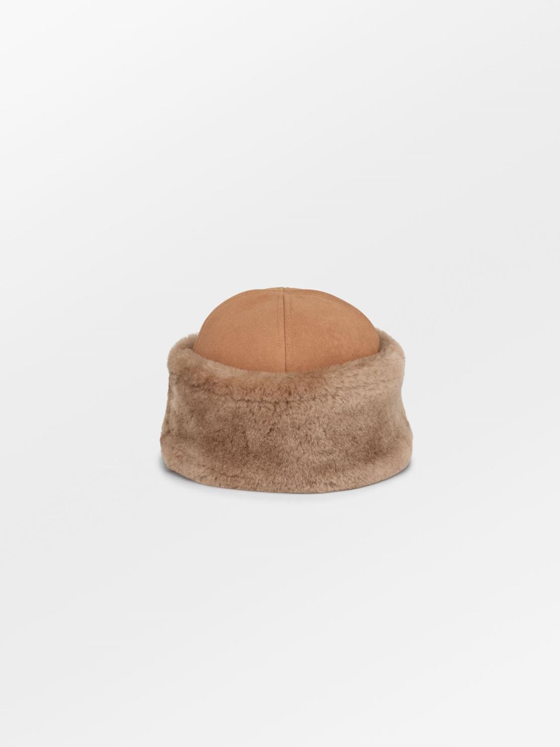 Dora Shearling Hat