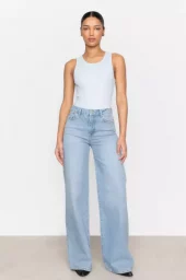 Taylor : Light Blue