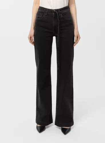 The Hennie Jeans Washed Black