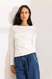 Petronella Rib Boatneck : Off-white