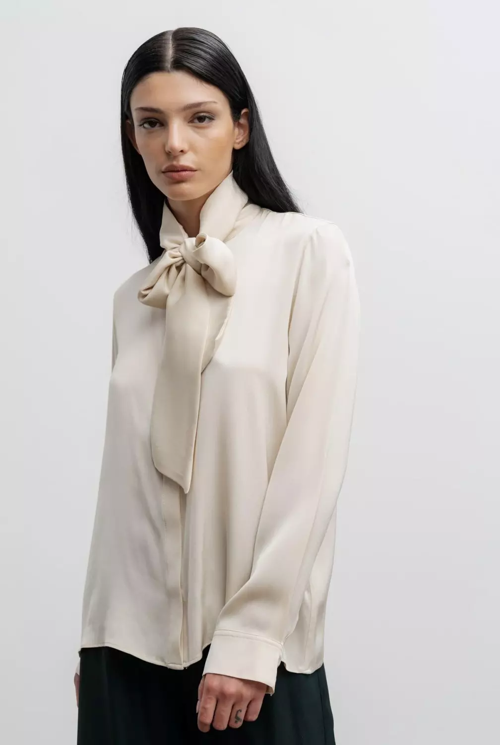 Miki Blouse : Cream