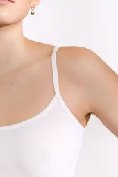 Singlet : White