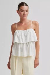 Aie Top : White Alyssum