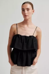 Aie Top : Black