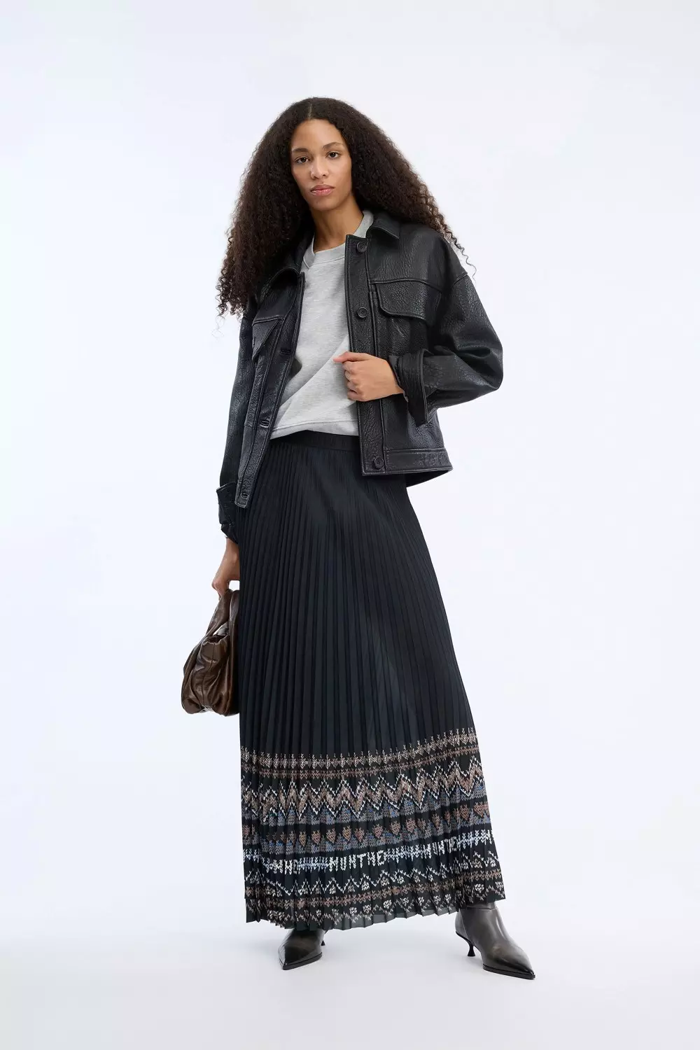 Taulla: Print Black