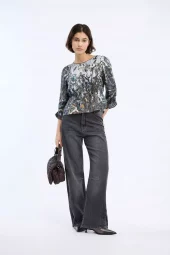 Virago : PrintGrey