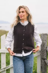 Raus Emma Vest : Black Coffee