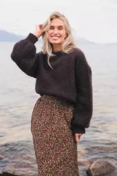Raus Thea Amalie Pullover : Black Coffee