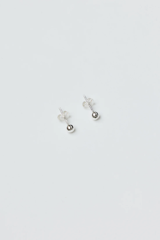 Englund1917, Silver ball studs