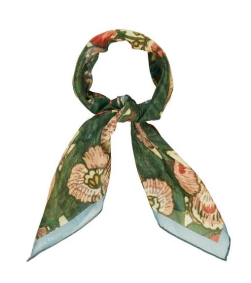 Tapis Noir, Light green bloom scarf