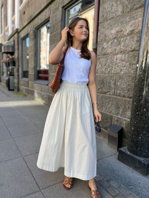 Skall Studio, Dagny skirt