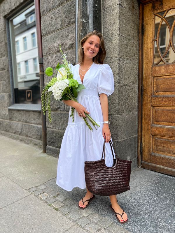 Mandibreeze, Danielle dress