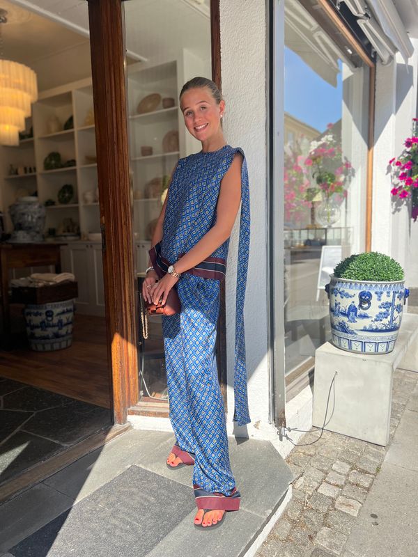 Vaness bruno, Pantalon fredo marine