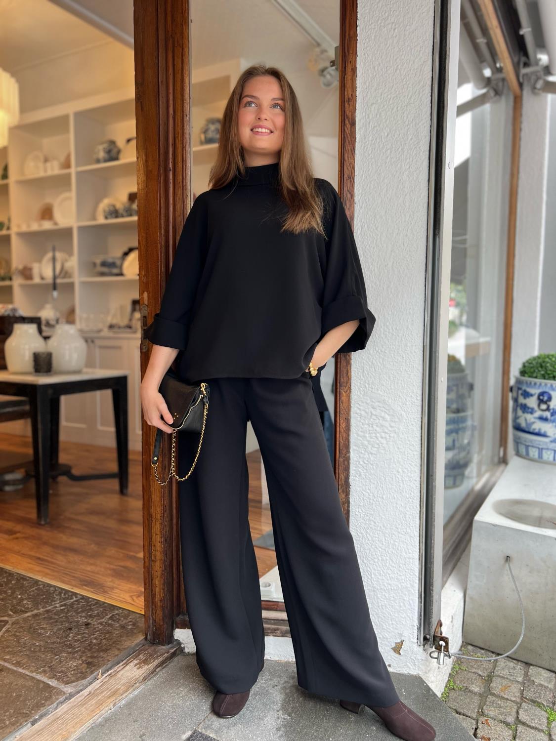 MKDT, Bailee crepe georgette