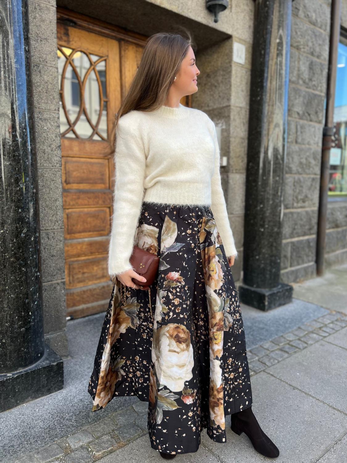 Bytimo, Taffetea maxi skirt dark rose