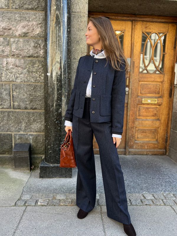 Skall studio, Thom trousers