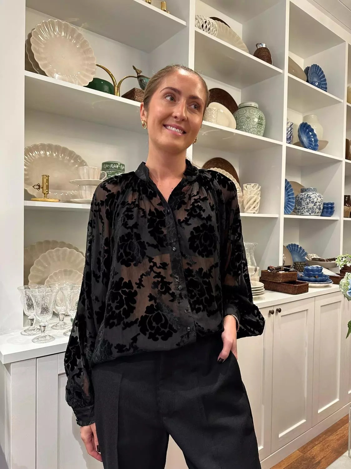 Bytimo, Velvet blouse