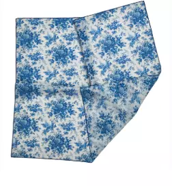 Tapis Noir, Light Small Emilia Scarf