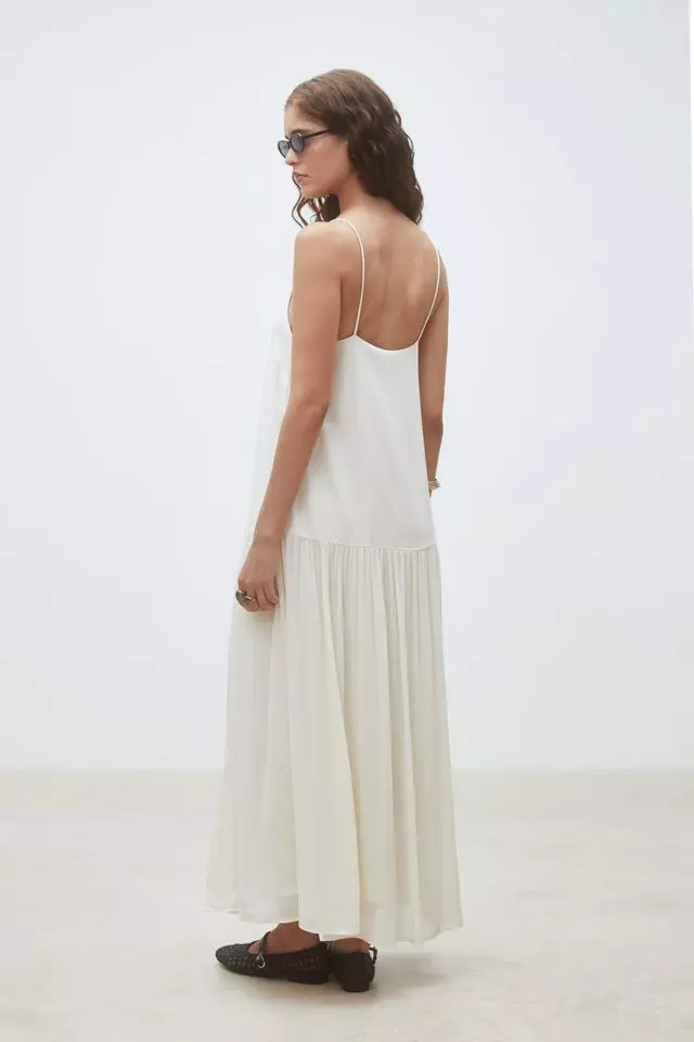 Suncoo, Robe Carlota