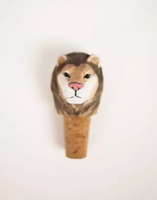 Olsson&Jensen, Bottle Stopper Lion