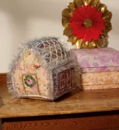 Sissel Edelbo, Gingerbread House Large 036