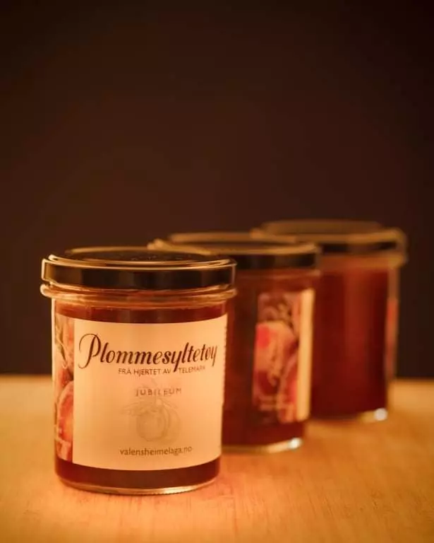 Plommesyltetøy 350ml, fra Valen Gård