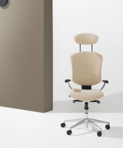 Savo Maxiikon 3 kontorstol, trukket sete, Vikon sete, armlener, nakkestøtte.