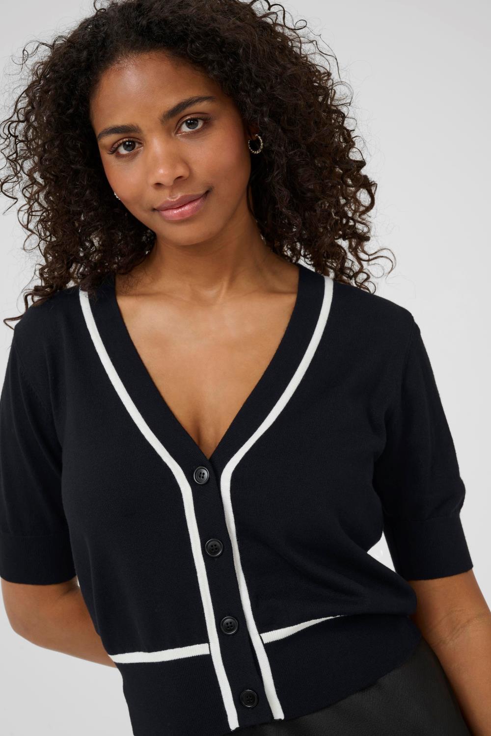 KAmally Cardigan