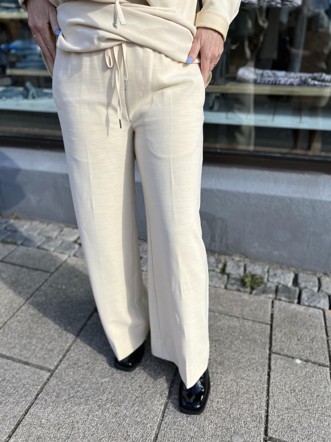 Ficaria Trousers - Second Female