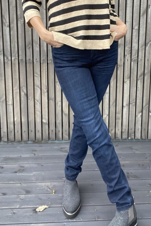 Celina High Custom Jeans