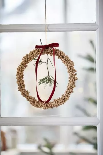 Håndlaget krans m/perler