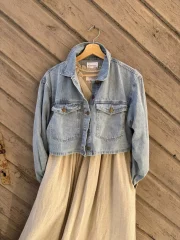 Astrid crop-jakke denim